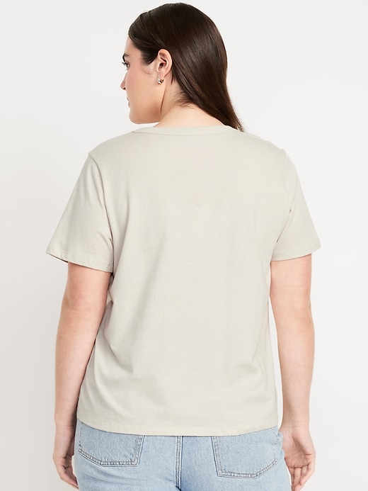 L'image numéro 5 présente T-shirt passe-partout à imprimé sous licence