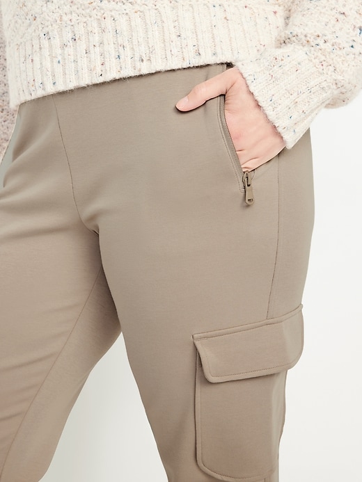 Image number 3 showing, High-Waisted Dynamic Fleece Cargo Joggers