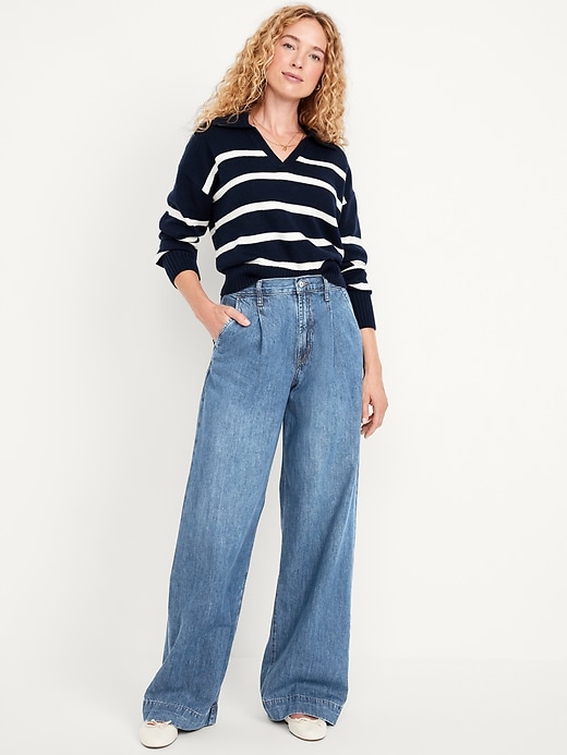 L'image numéro 1 présente Jean tailleur à coupe généreuse à jambe large et à taille très haute