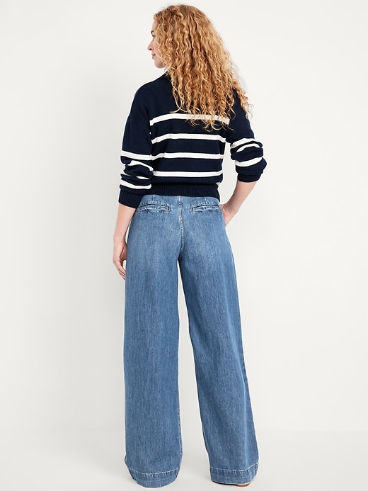 L'image numéro 3 présente Jean tailleur à coupe généreuse à jambe large et à taille très haute