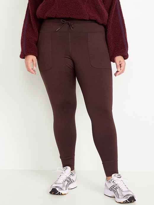 Image number 6 showing, Extra High-Waisted CloudComfy 7/8 Leggings