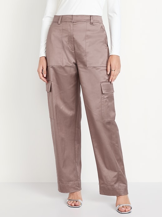 L'image numéro 5 présente Pantalon cargo coupe baril à jambe large et à taille très haute en satin