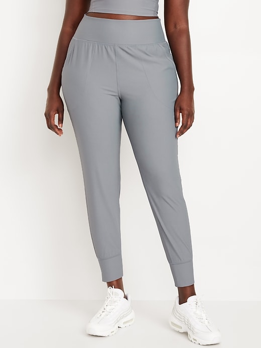 L'image numéro 4 présente Pantalon de jogging PowerSoft côtelé à taille haute longueur 7/8