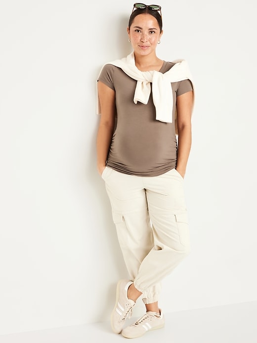 Image number 8 showing, Maternity V-Neck T-Shirt