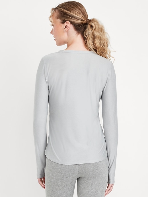 Image number 2 showing, CloudMotion Base Layer Top