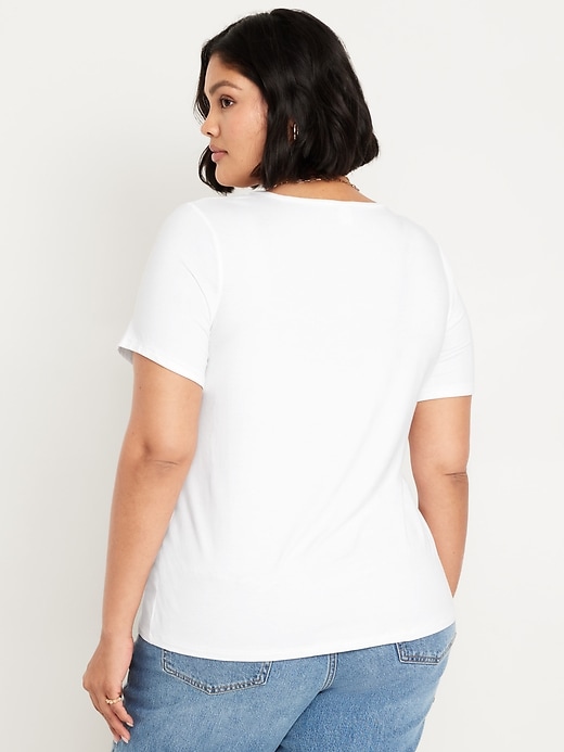 Image number 8 showing, Luxe V-Neck T-Shirt