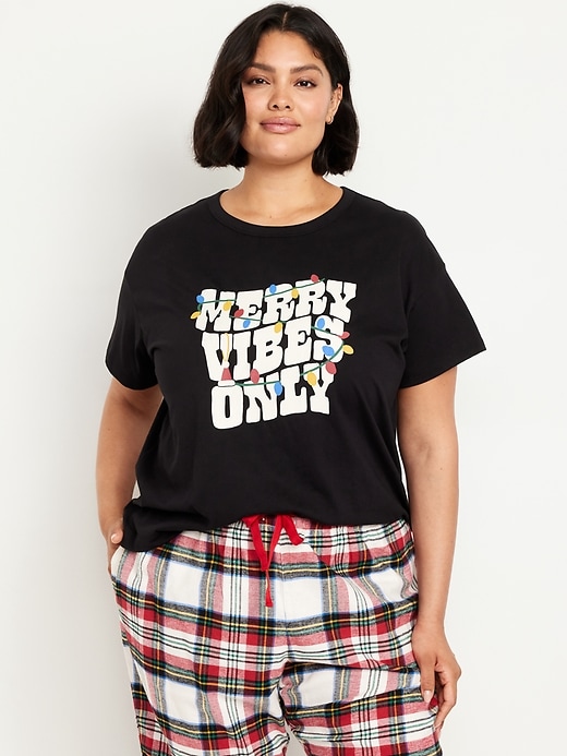 Image number 7 showing, Matching Holiday-Graphic T-Shirt for Women