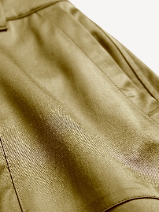 Image number 4 showing, Extra-High Waisted Satin Cargo Barrel Wide-Leg Pants