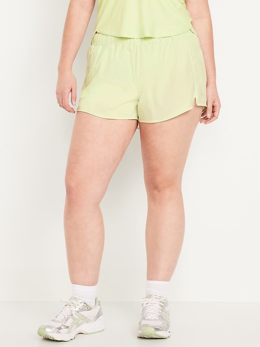 Image number 4 showing, Mid-Rise StretchTech Run Shorts -- 3-inch inseam