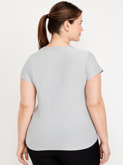 Image number 8 showing, CloudMotion Base Layer T-Shirt