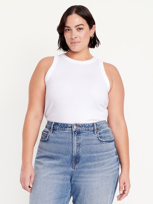 L'image numéro 6 présente Camisole courte moulante