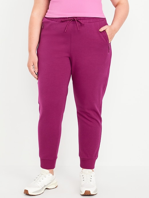 L'image numéro 6 présente Pantalon de jogging à taille haute en molleton dynamique