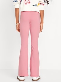 L'image numéro 2 présente Legging PowerChill jambe évasée à taille haute croisée pour Fille