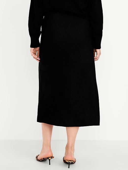 Image number 6 showing, High-Waisted Crepe Midi Skirt