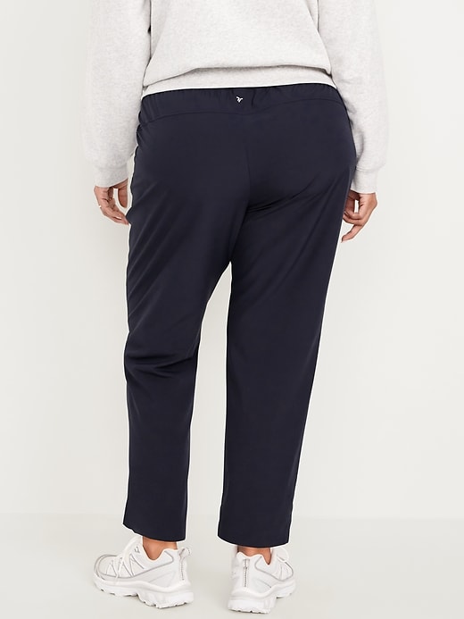 Image number 7 showing, Mid-Rise StretchTech Tapered Run Pants