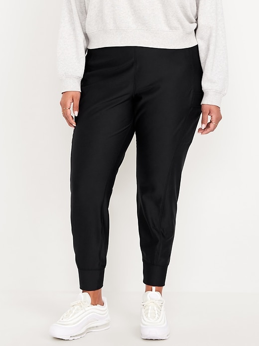 Image number 6 showing, Extra High-Waisted PowerSoft Coze Edition Fleece-Lined 7/8 Cargo Joggers