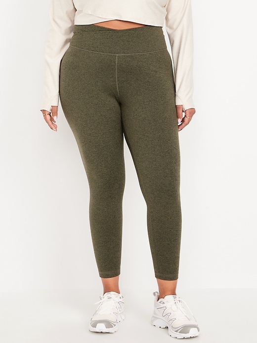 L'image numéro 6 présente Legging NuageConfo à taille très haute longueur 7/8