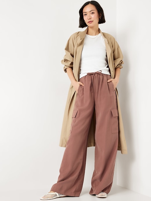 Image number 3 showing, Extra High-Waisted Drapey Cargo Super Wide-Leg Pants