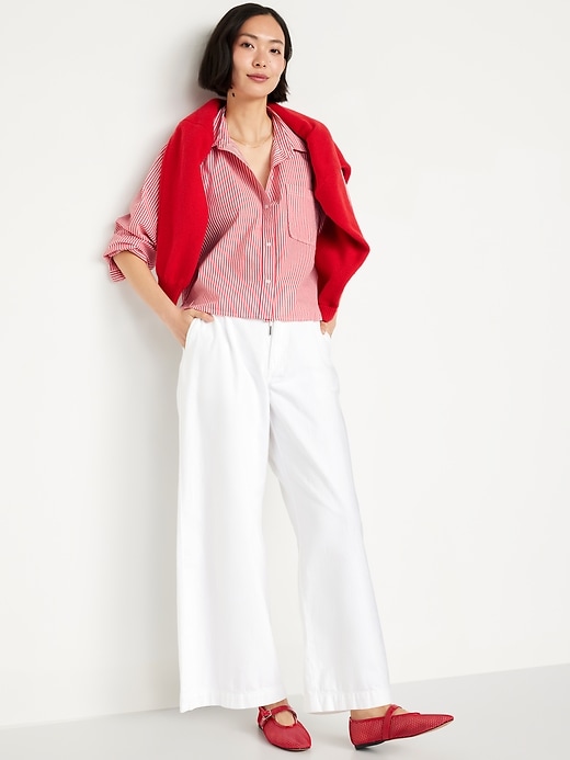 Image number 3 showing, Button-Down Crop Shirt