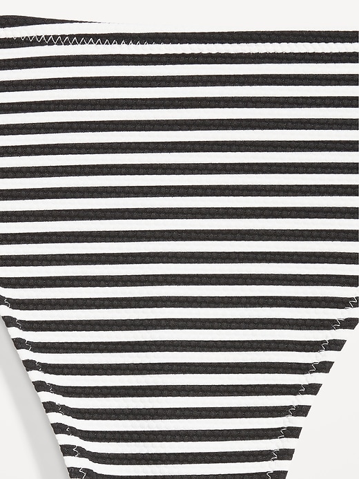 L'image numéro 9 présente Bas de bikini texturé à taille mi-basse