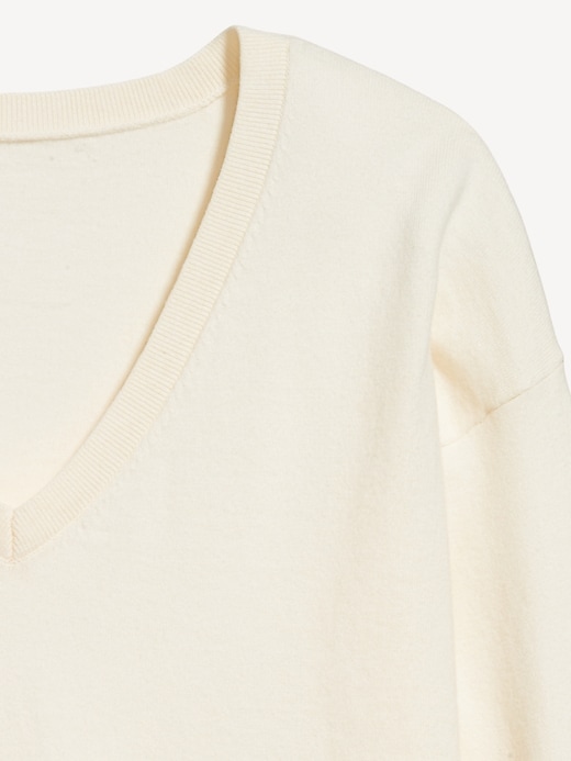 Image number 5 showing, SoSoft Lite Loose V-Neck Sweater