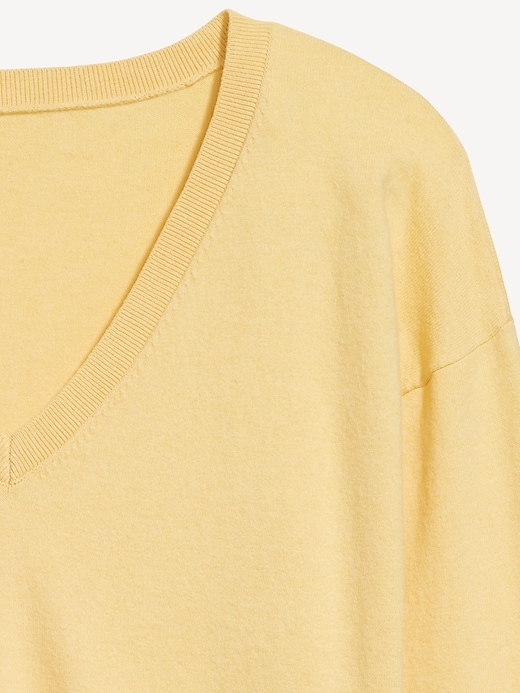 Image number 5 showing, SoSoft Lite Loose V-Neck Sweater