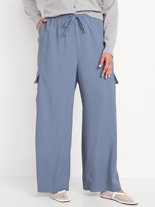 Image number 7 showing, Extra High-Waisted Drapey Cargo Super Wide-Leg Pants