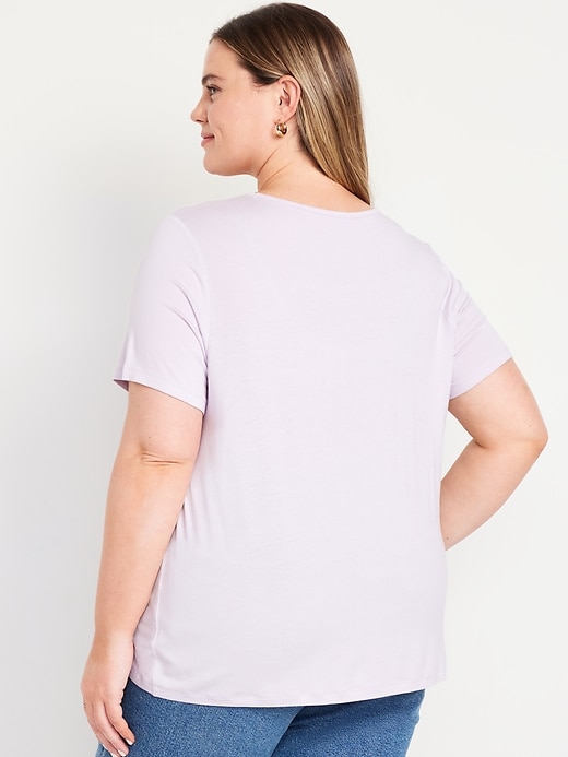 Image number 6 showing, Luxe V-Neck T-Shirt