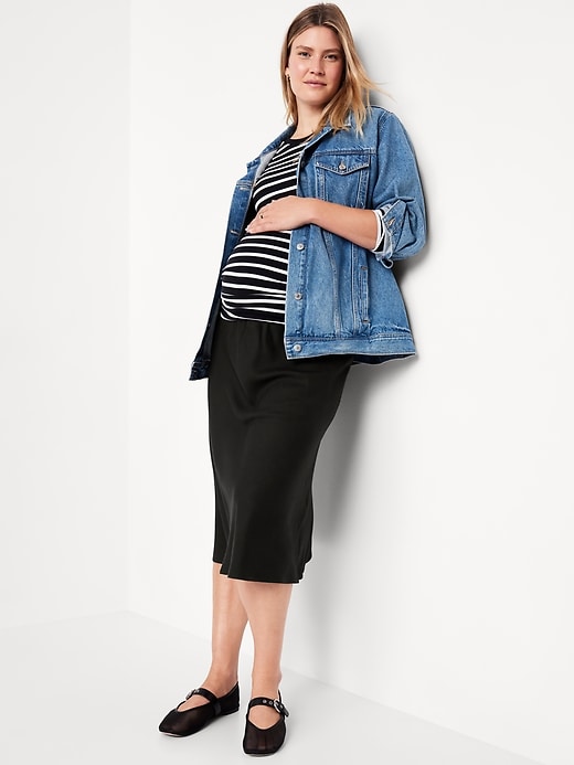 Image number 6 showing, Maternity A-Line Midi Skirt