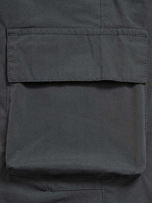 L'image numéro 3 présente Pantalon cargo coupe généreuse en popeline pour garçon