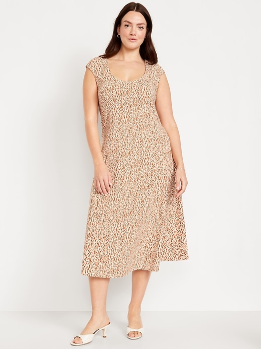 Image number 4 showing, Fit & Flare Midi Dress