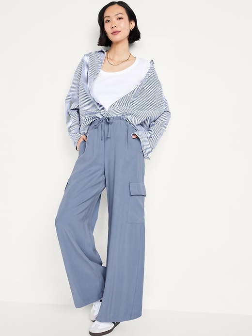 Image number 3 showing, Extra High-Waisted Drapey Cargo Super Wide-Leg Pants