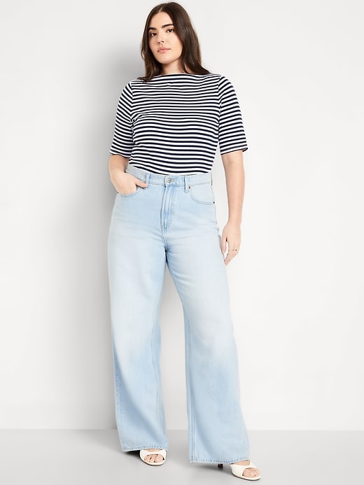 Image number 4 showing, High-Waisted Baggy Wide-Leg Jeans