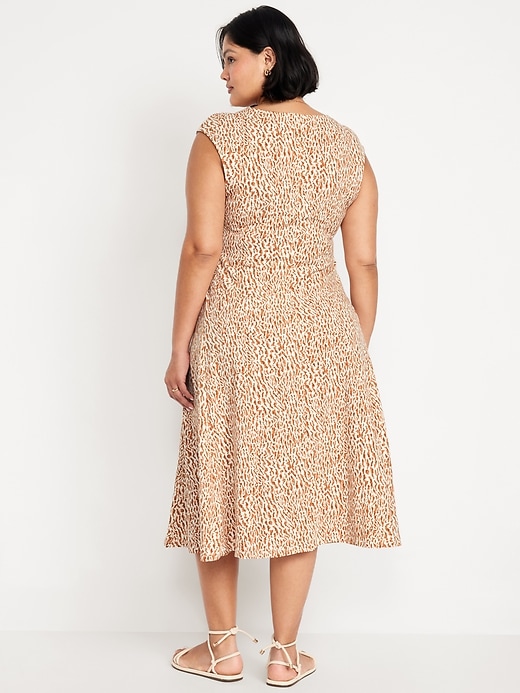 Image number 7 showing, Fit & Flare Midi Dress