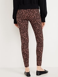L'image numéro 2 présente Legging tendance à taille haute en jersey à superposer