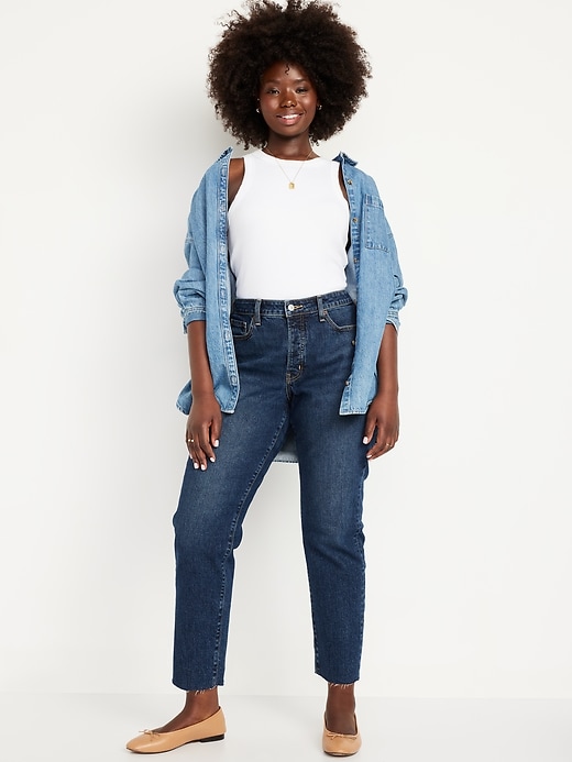 Image number 4 showing, Curvy High-Waisted OG Straight Button-Fly Ankle Jeans