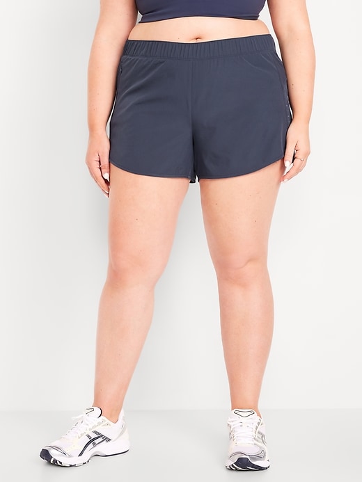 Image number 6 showing, Mid-Rise StretchTech Run Shorts -- 4-inch inseam