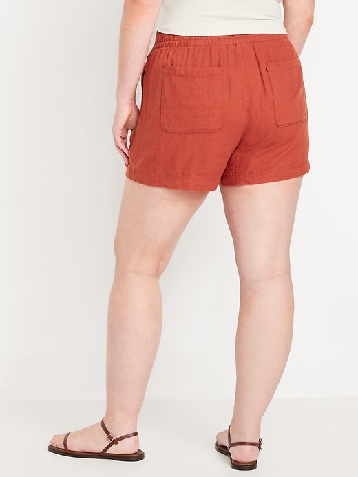 Image number 5 showing, High-Waisted Linen-Blend Shorts -- 3.5-inch inseam