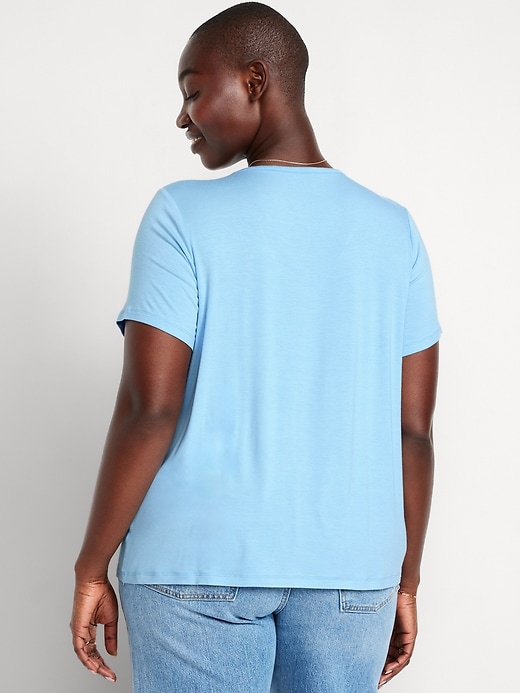 Image number 6 showing, Luxe V-Neck T-Shirt