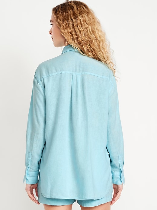 Image number 7 showing, Linen-Blend Loose Button-Down Shirt