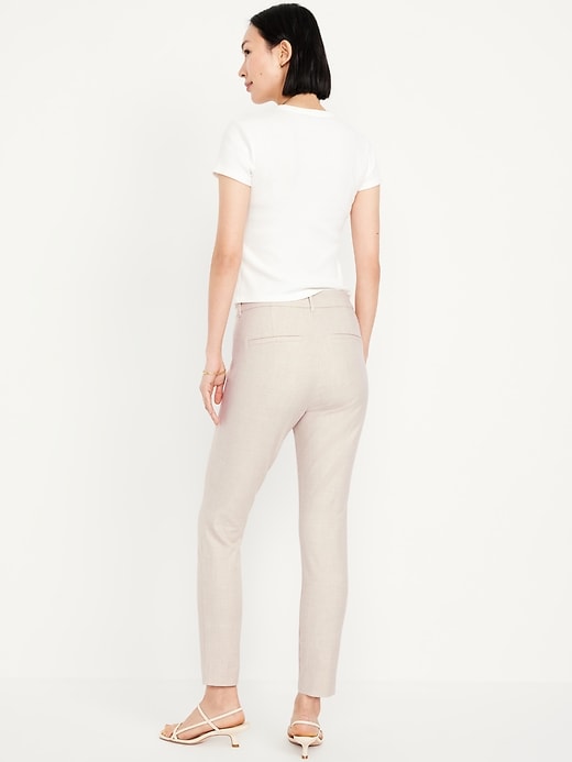 L'image numéro 3 présente Pantalon Pixie ajusté à taille haute longueur cheville