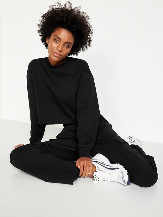 Image number 3 showing, Dynamic Fleece Oversized Crop Sweatshirt