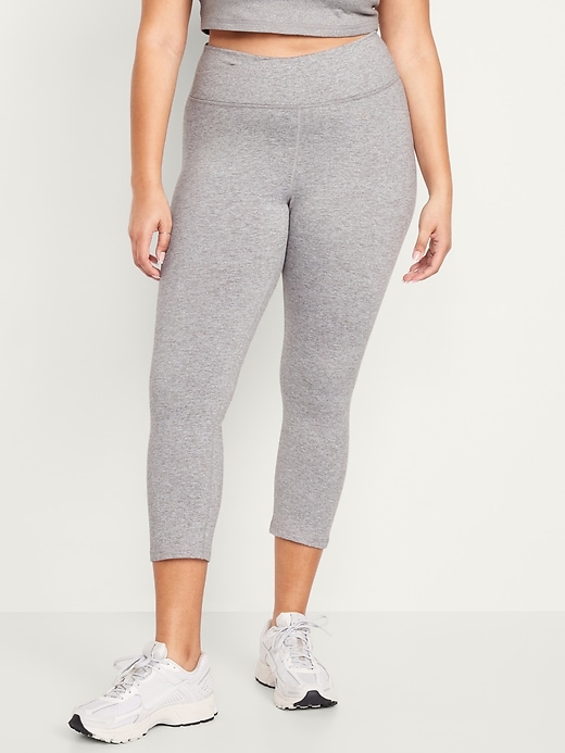 Image number 6 showing, Extra High-Waisted CloudComfy Crop Leggings