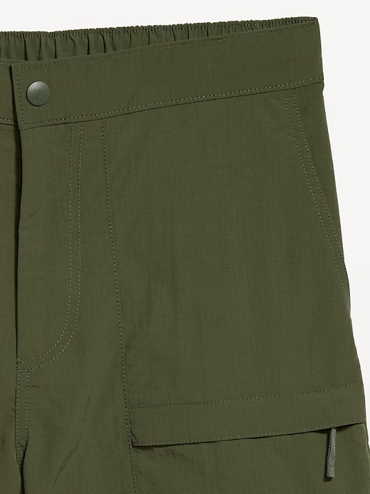 Image number 8 showing, Tech Hybrid Cargo Shorts -- 7-inch inseam