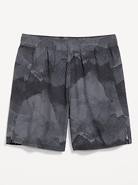 L'image numéro 2 présente Short d’entraînement tissé essentiel, entrejambe de 18 cm