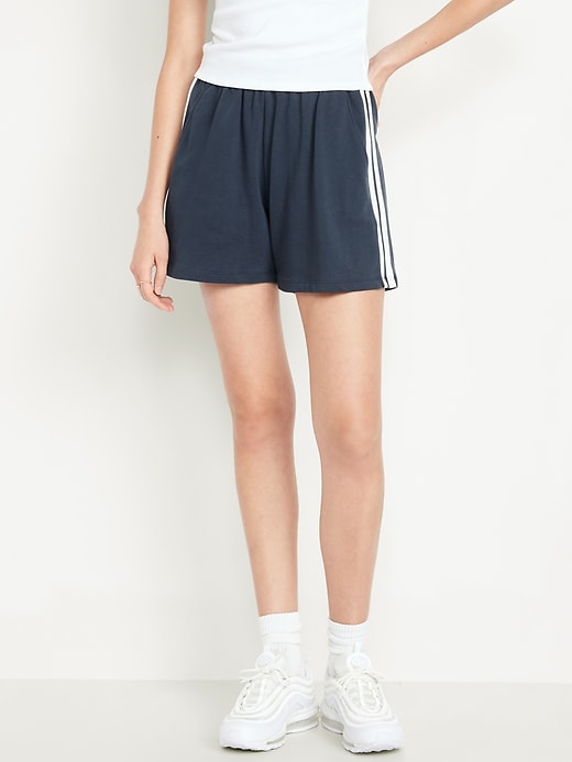 Image number 1 showing, Extra High-Waisted SoComfy Shorts -- 5-inch inseam