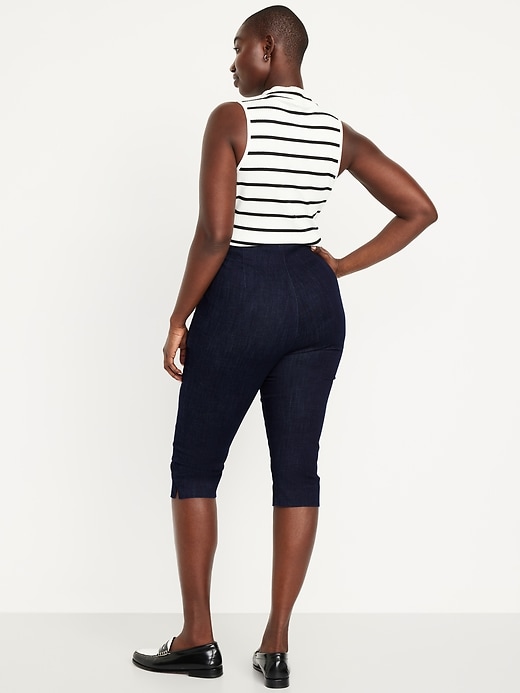 Image number 5 showing, Extra High-Waisted Polished Pixie Capri Pants