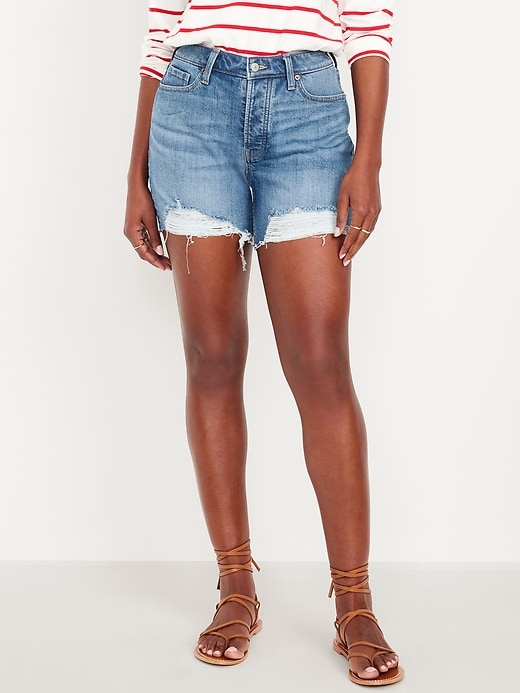 Image number 2 showing, Curvy High-Waisted OG Jean Cut-Off Shorts -- 5-inch inseam