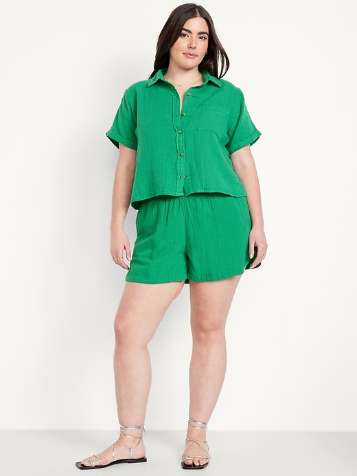 Image number 4 showing, High-Waisted Crinkle Gauze Shorts -- 4-inch inseam