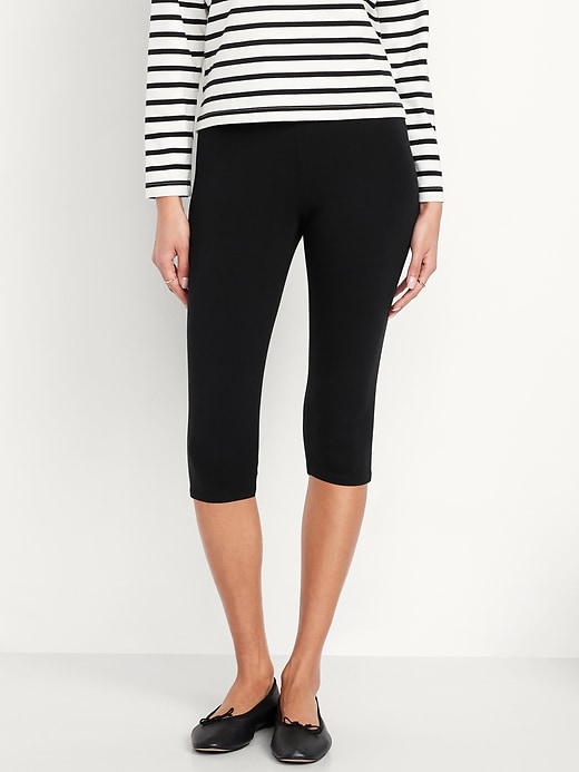 Image number 1 showing, High-Waisted Crop Leggings